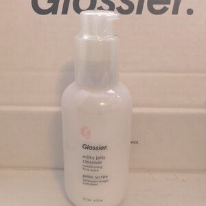 NWT Glossier milky jelly cleanser 6 oz 177ml sealed